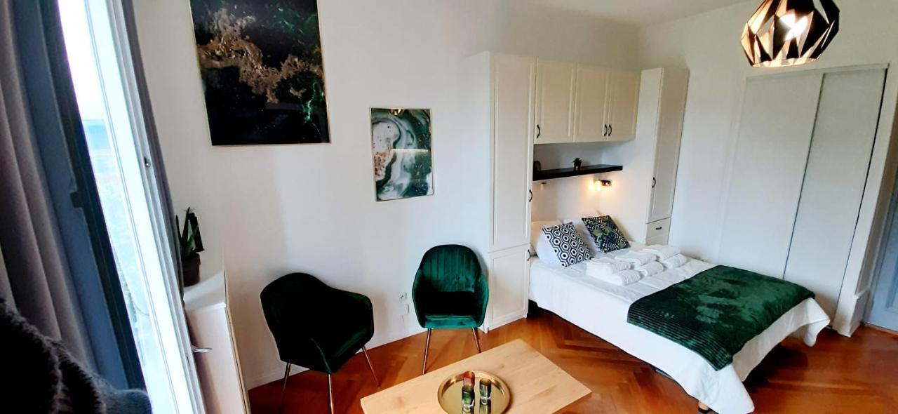 Studio 3 Etoiles Le 102, Aix Les Bains Centre Thermes Palace Le Beau Site Aix-les-Bains Exteriör bild